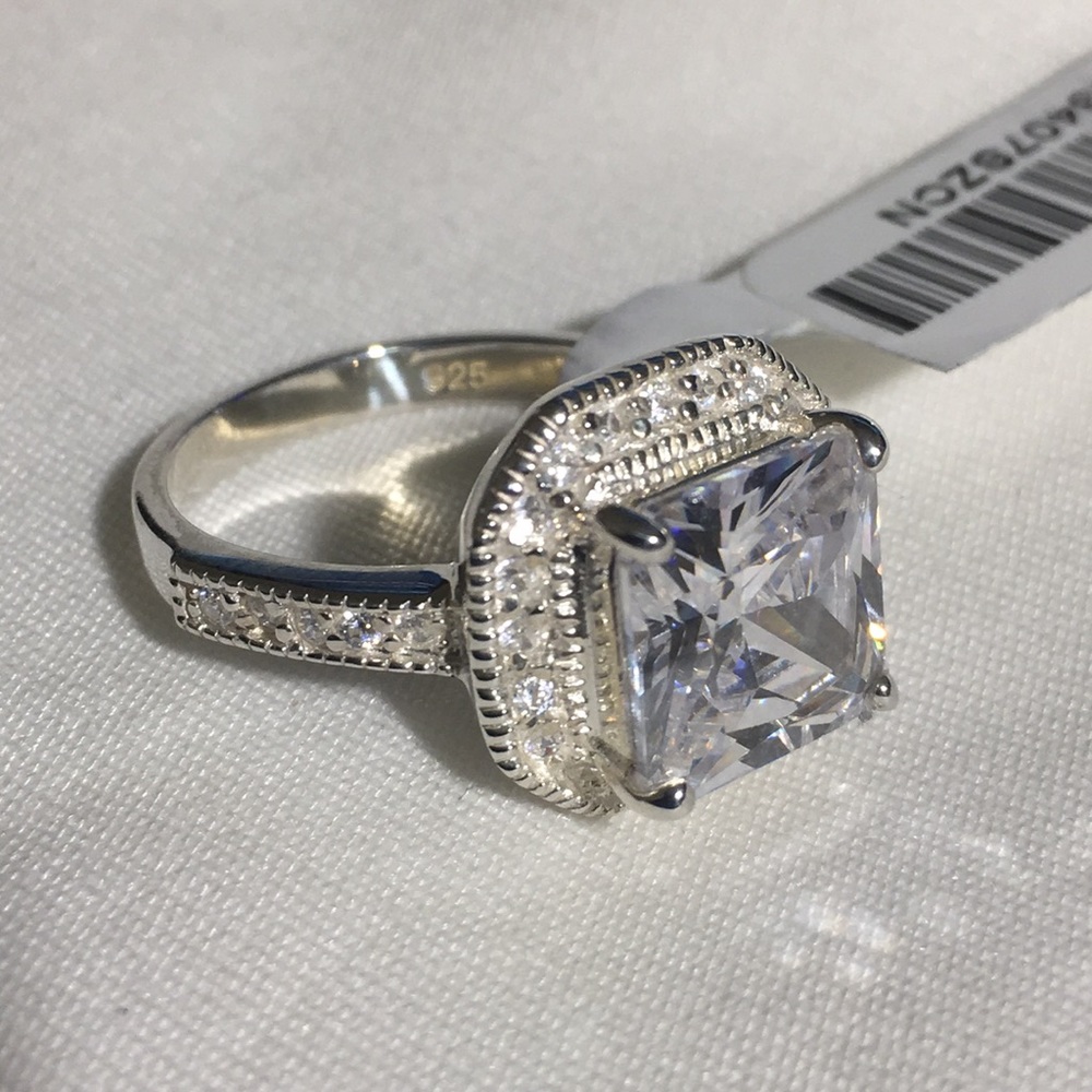 .925 Silver Cubic Zirconia Cocktail Ring